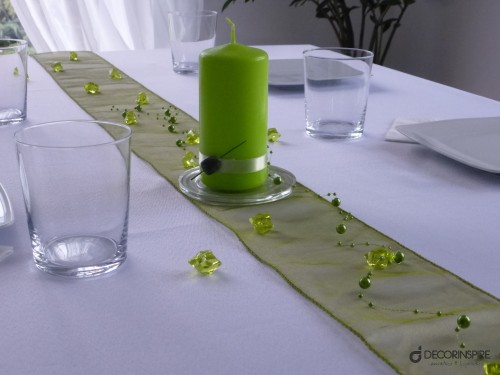 Dekoracje stołu zielony świeca stół